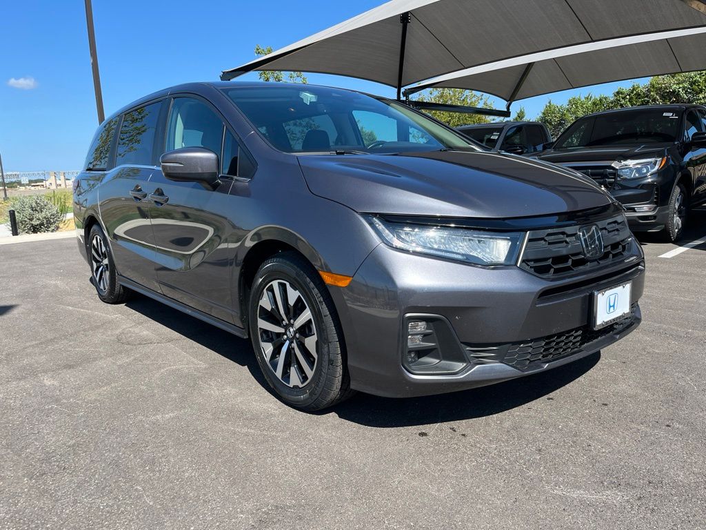 Thumbnail: 2025 Honda Odyssey - 3