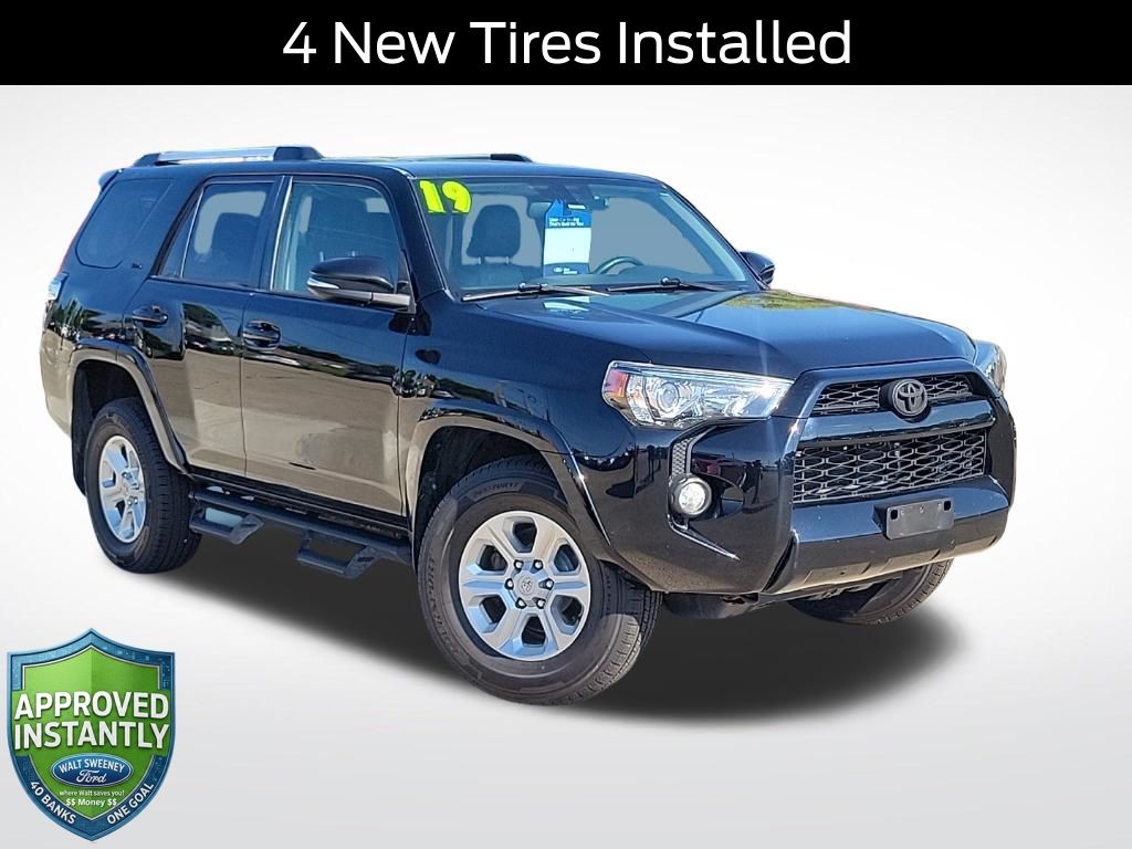 Midnight Black Metallic 2019 Toyota 4Runner SUV / Crossover Four-Wheel Drive 5-Speed Automatic Overdrive