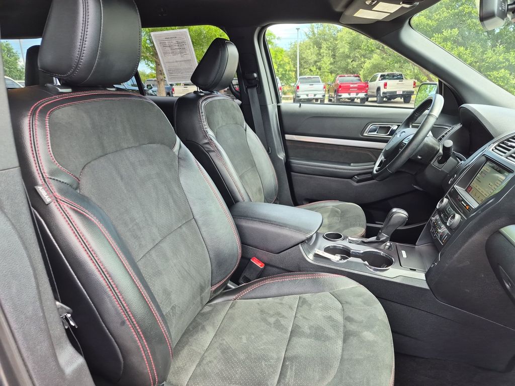 Used Car 2018 Ford Explorer  Xlt For Sale Under $15,000 In Austin, Texas