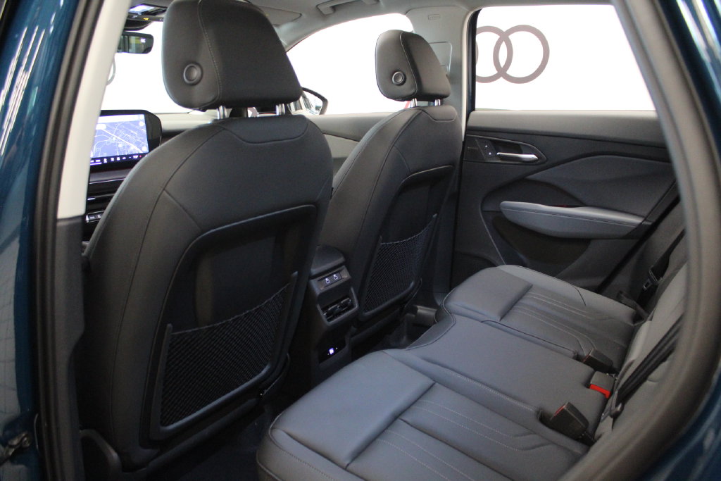 Thumbnail: 2026 Audi Q3 - 32