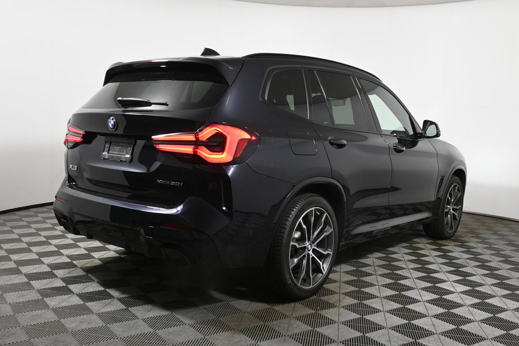 Thumbnail: 2024 BMW X3 - 11