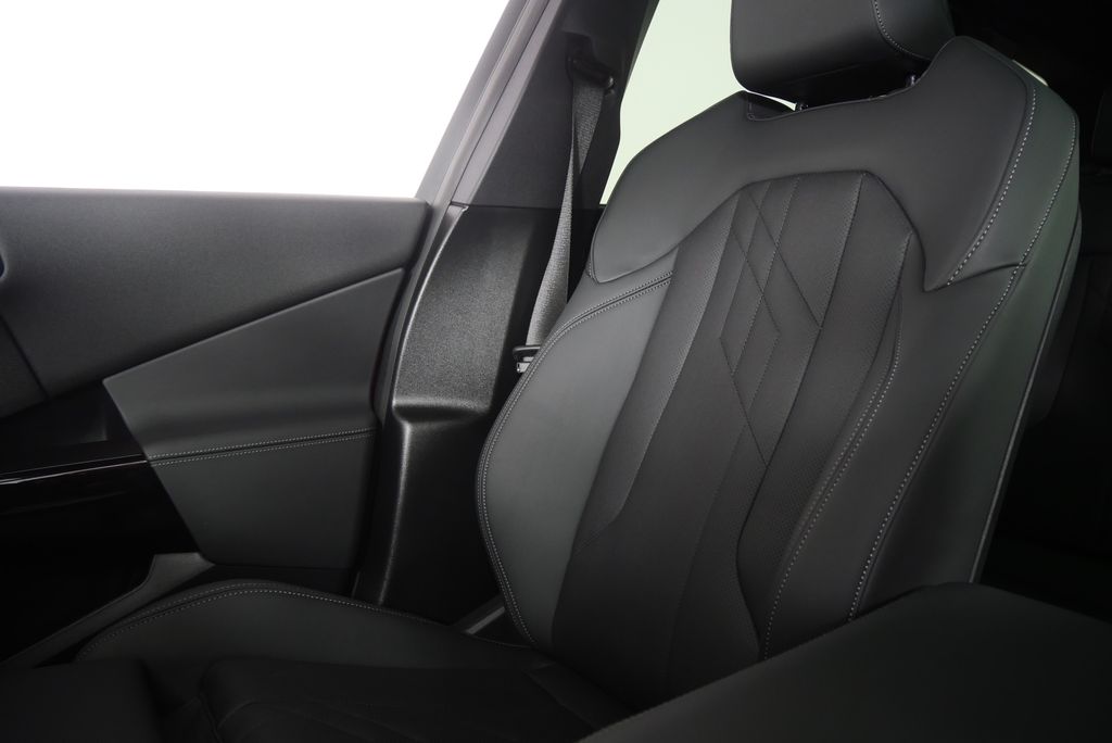 Thumbnail: 2026 BMW X3 - 24