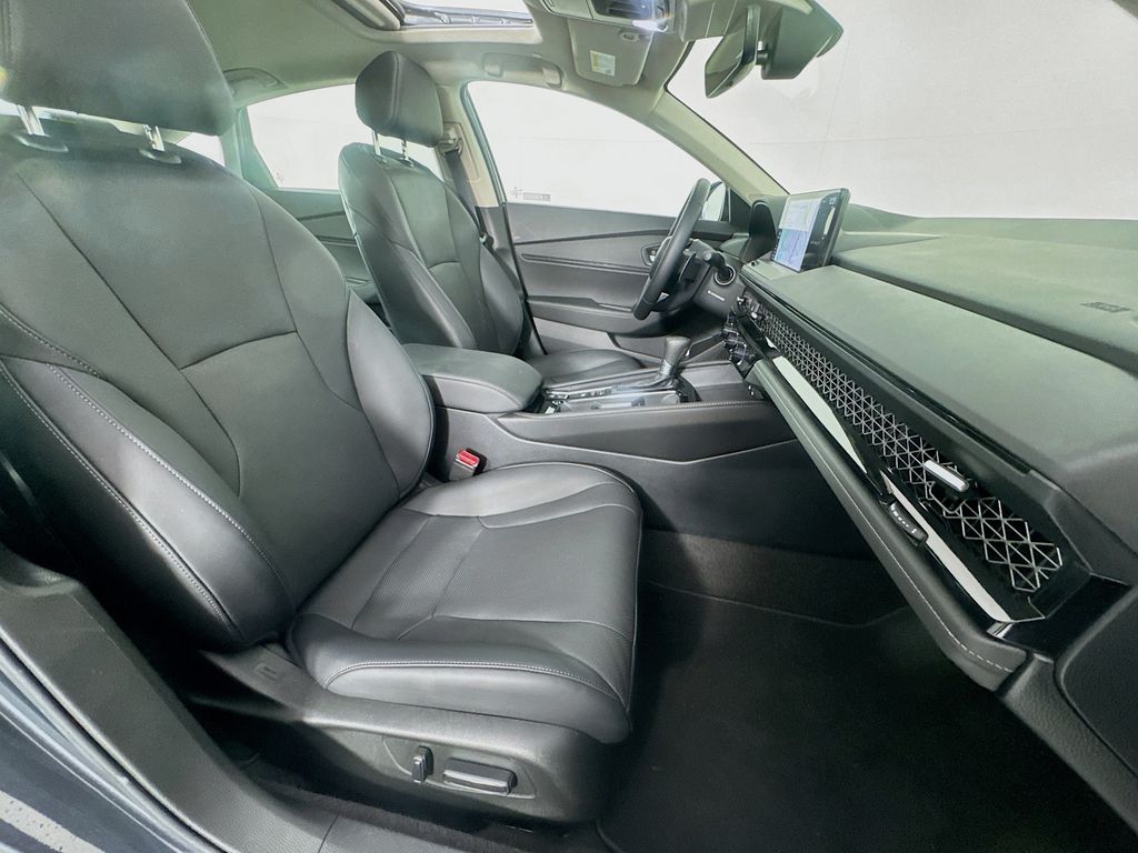 Used Car 2025 Honda Accord Hybrid  Touring For Sale Under $35,000 In Austin, Texas