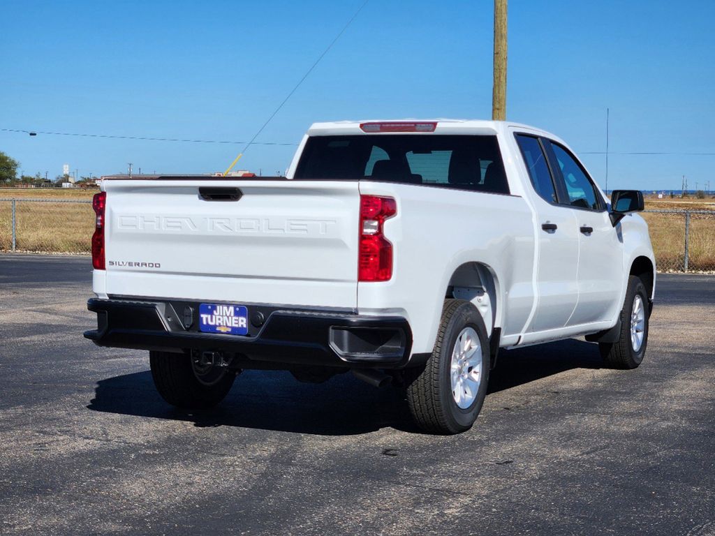 2025 Chevrolet Silverado 1500 WT 3