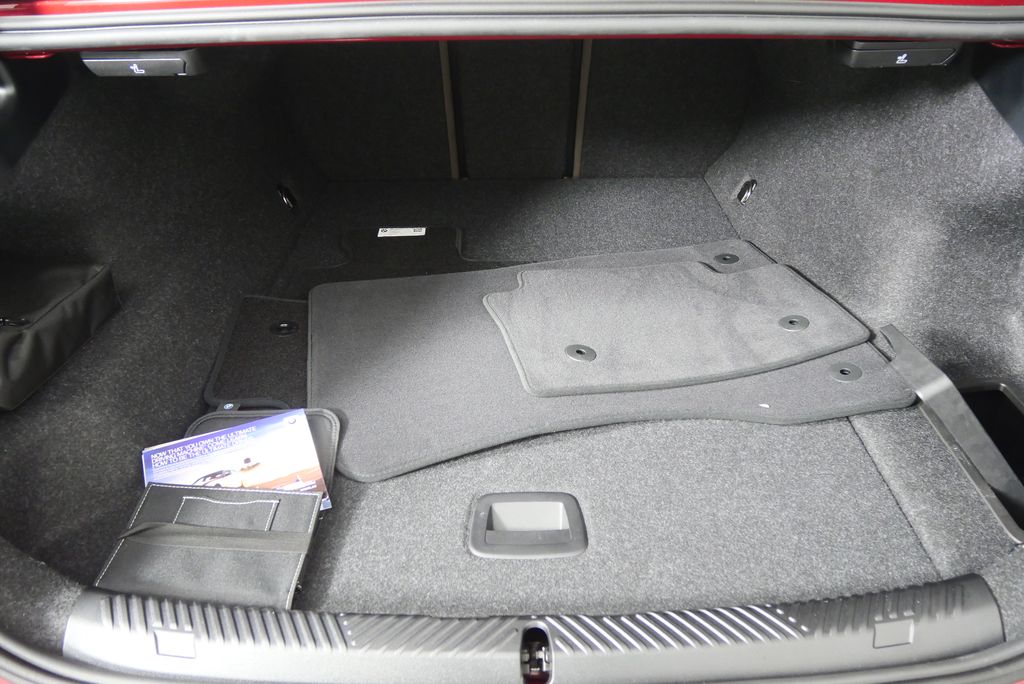 Thumbnail: 2025 BMW i5 - 18