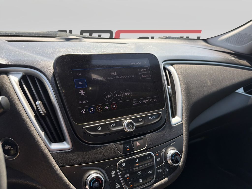 Used 2022 Gray Chevrolet LT image 13