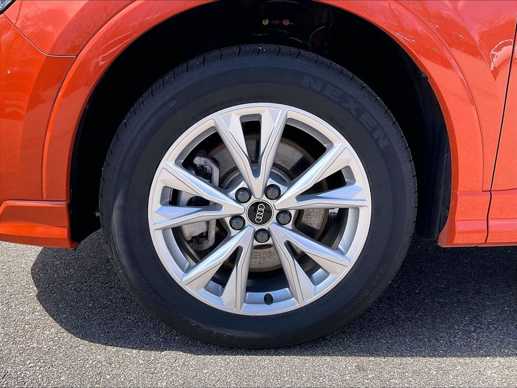 2025 Audi Q3 — photo 7