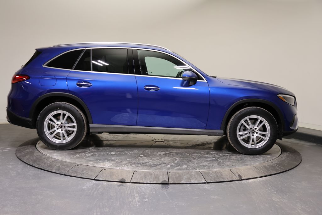 Thumbnail: 2026 Mercedes-Benz GLC - 8