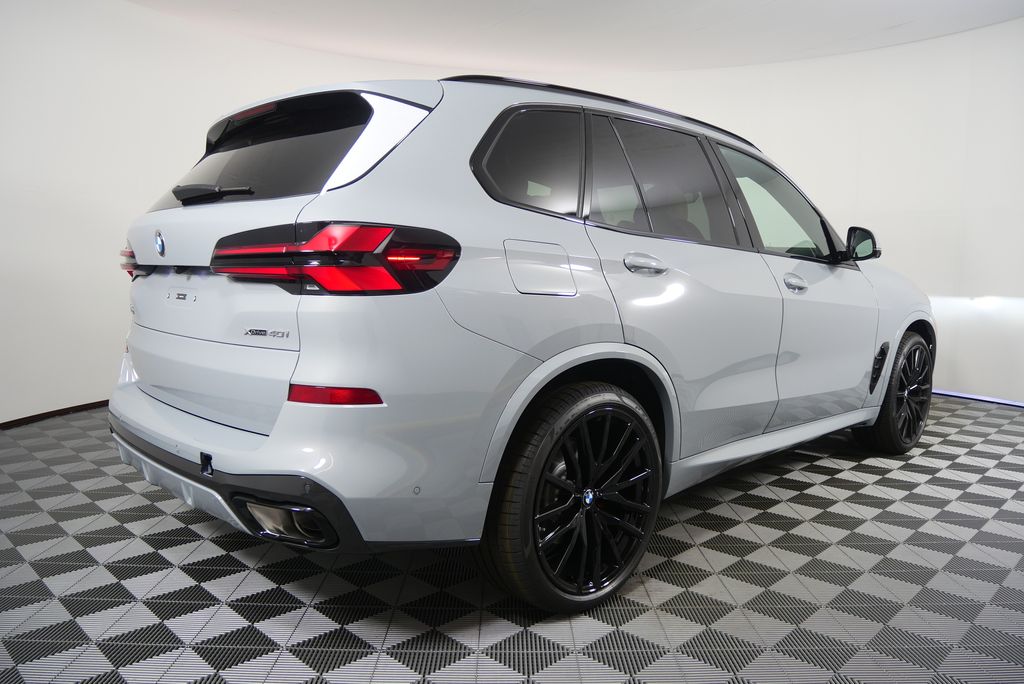 Thumbnail: 2026 BMW X5 - 3