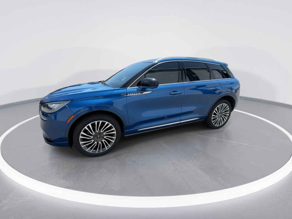 Used 2021 Blue Lincoln Standard image 4
