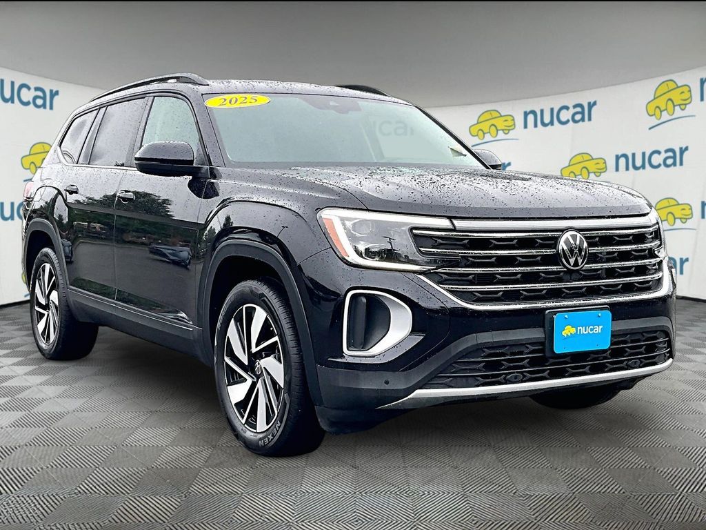 2026 Volkswagen Atlas — photo 1