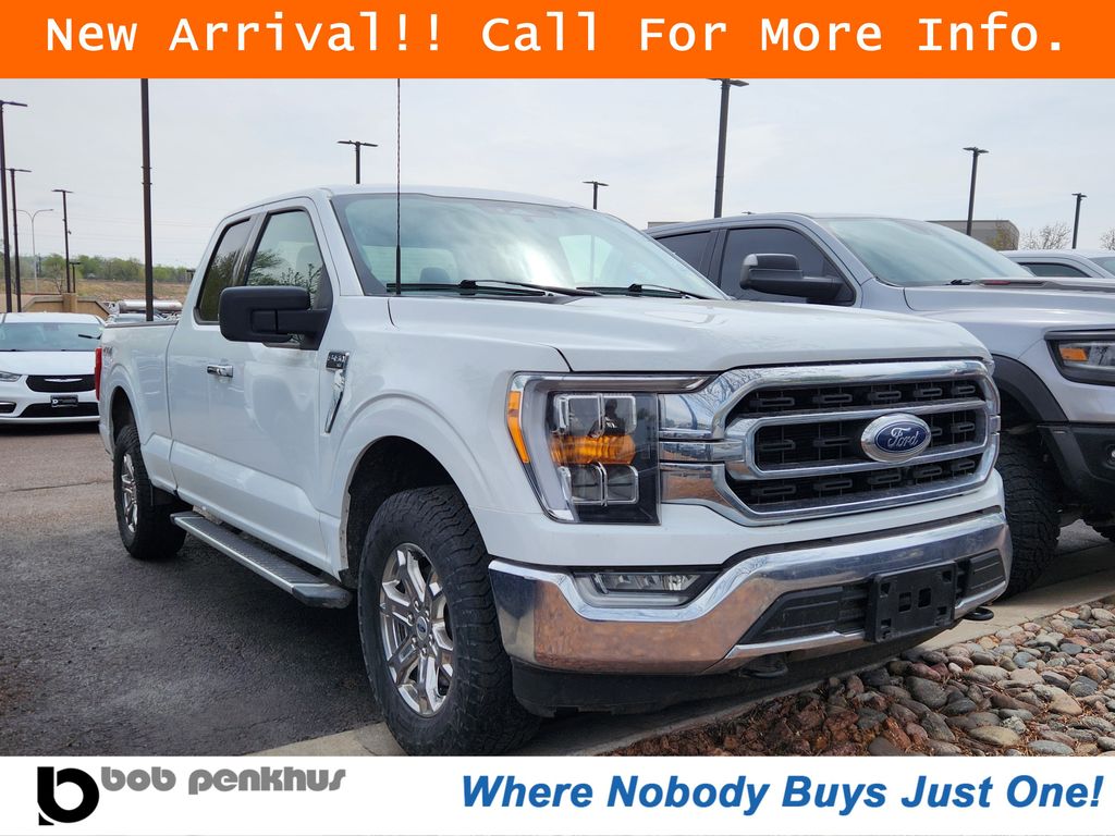Oxford White 2022 Ford F-150 XLT SuperCab 4WD Pickup Truck Four-Wheel Drive Automatic