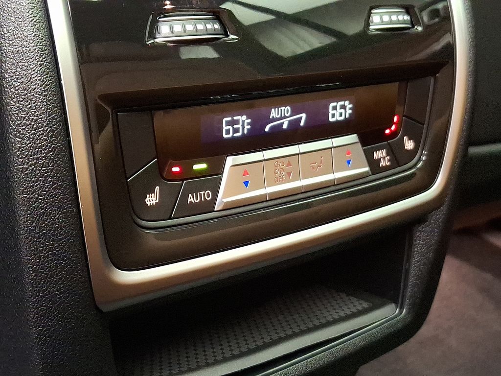 2023 BMW X5 xDrive40i 11