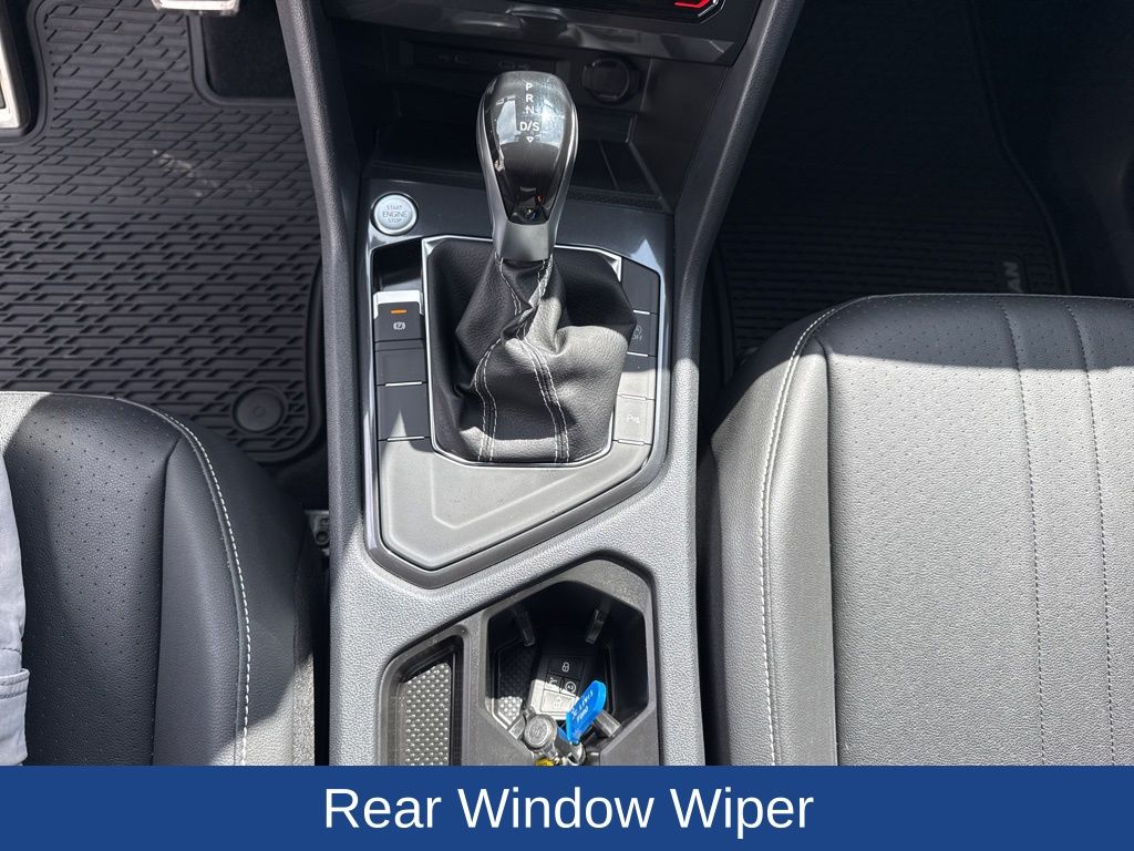 2023 Volkswagen Tiguan SE R-Line Black