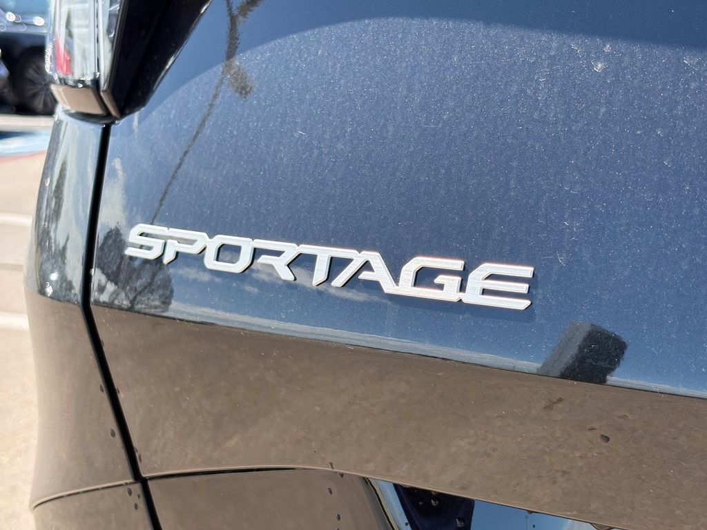 New 2026 Kia Sportage Hybrid SUV