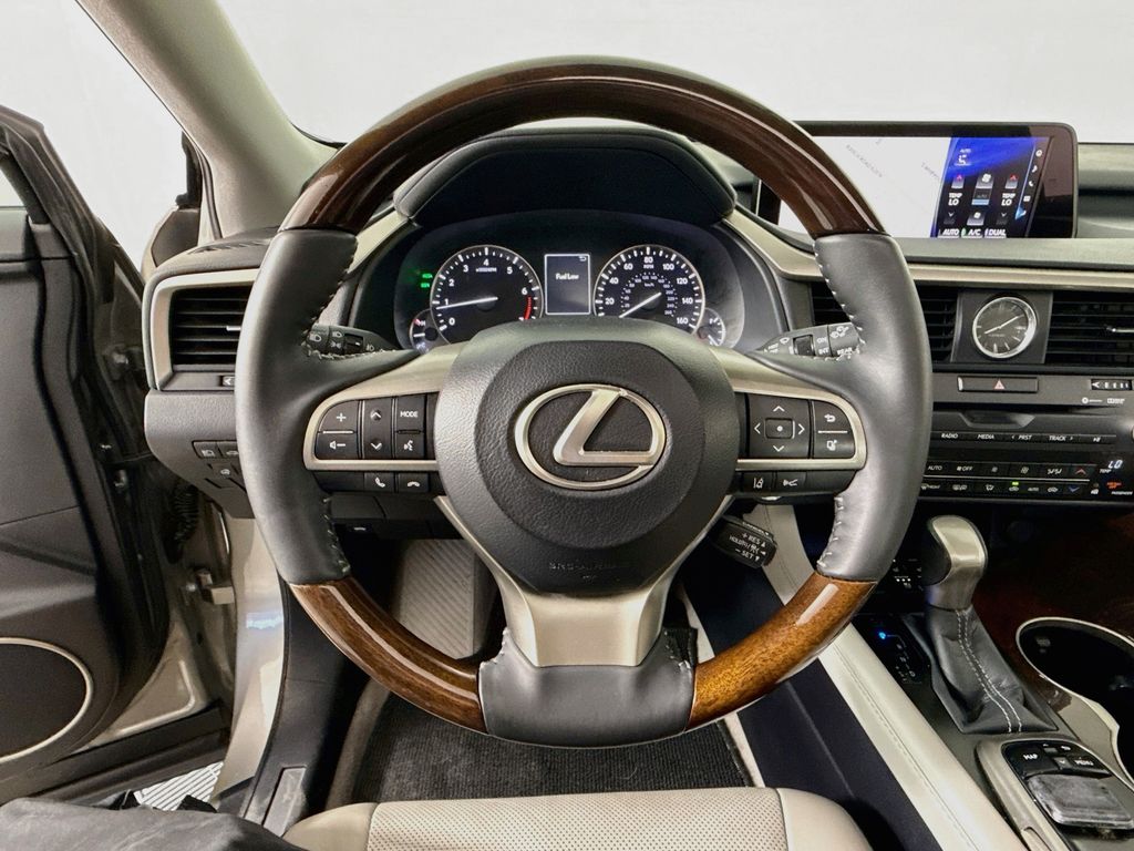 Thumbnail: 2017 Lexus RX - 11