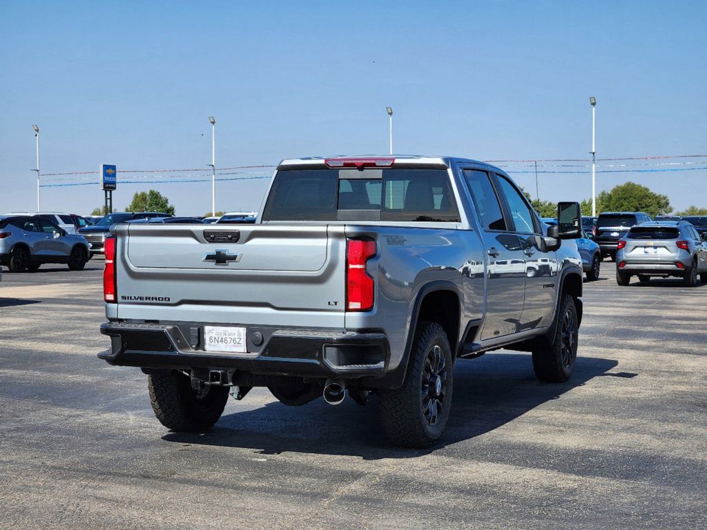 2025 Chevrolet Silverado 2500HD LT 3