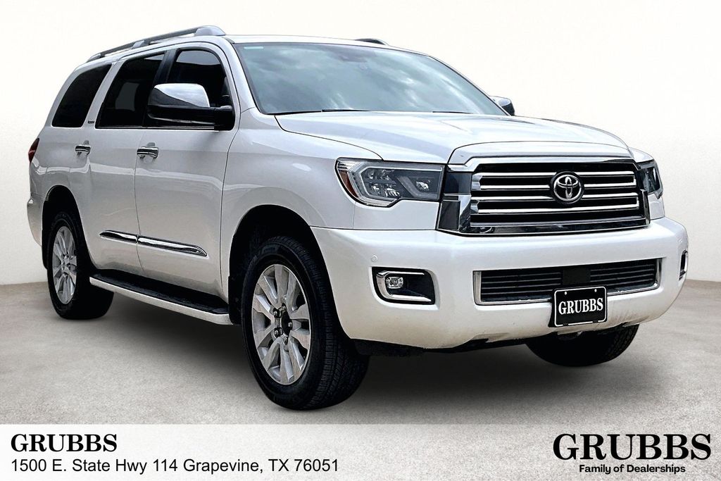 White (Blizzard Pearl) 2019 Toyota Sequoia Platinum 4WD SUV / Crossover Four-Wheel Drive 6-Speed Automatic