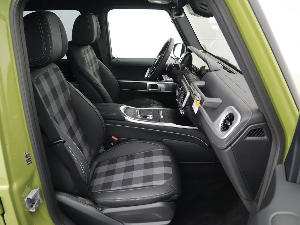 Thumbnail: 2025 Mercedes-Benz G-Class - 22