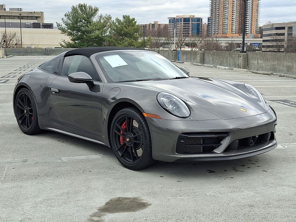 Thumbnail: 2022 Porsche 911 - 7