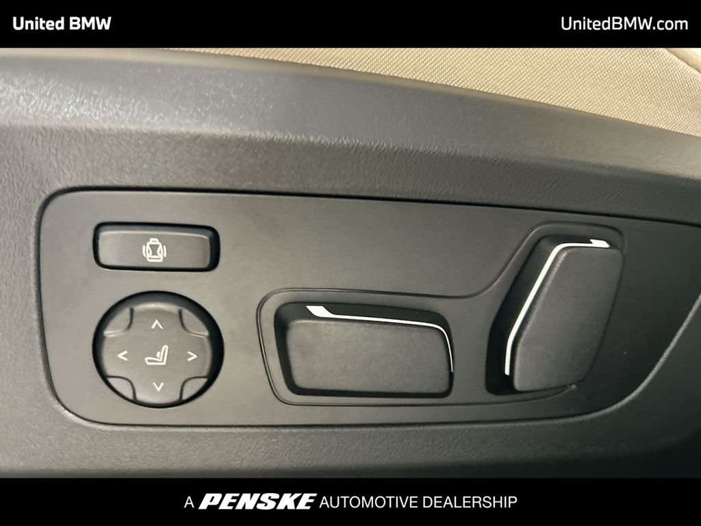 Thumbnail: 2026 BMW X3 - 12