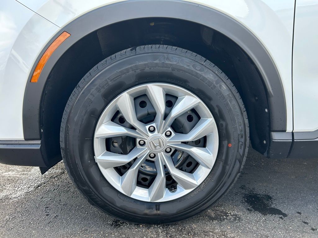 2023 Honda CR-V LX 10