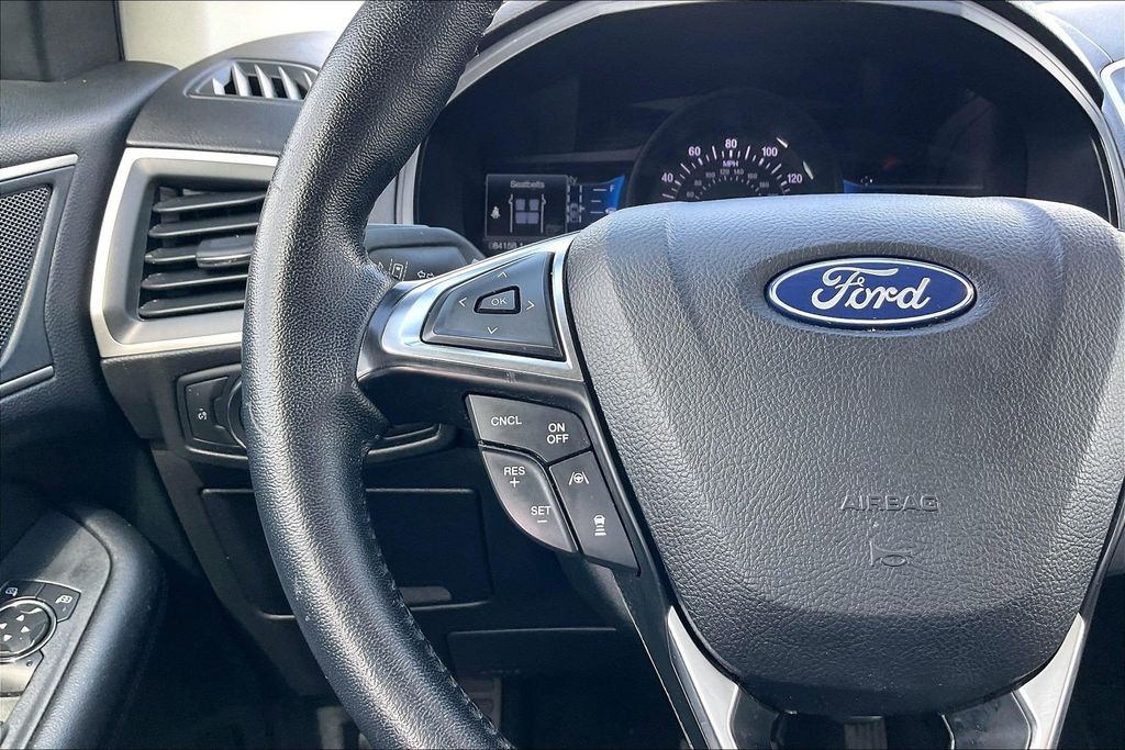 Used 2022 Ford Edge SEL 4D Sport Utility