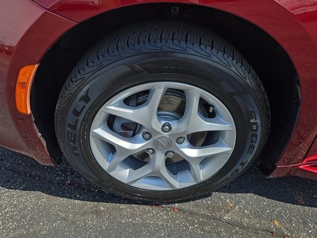 2017 Chrysler Pacifica  18