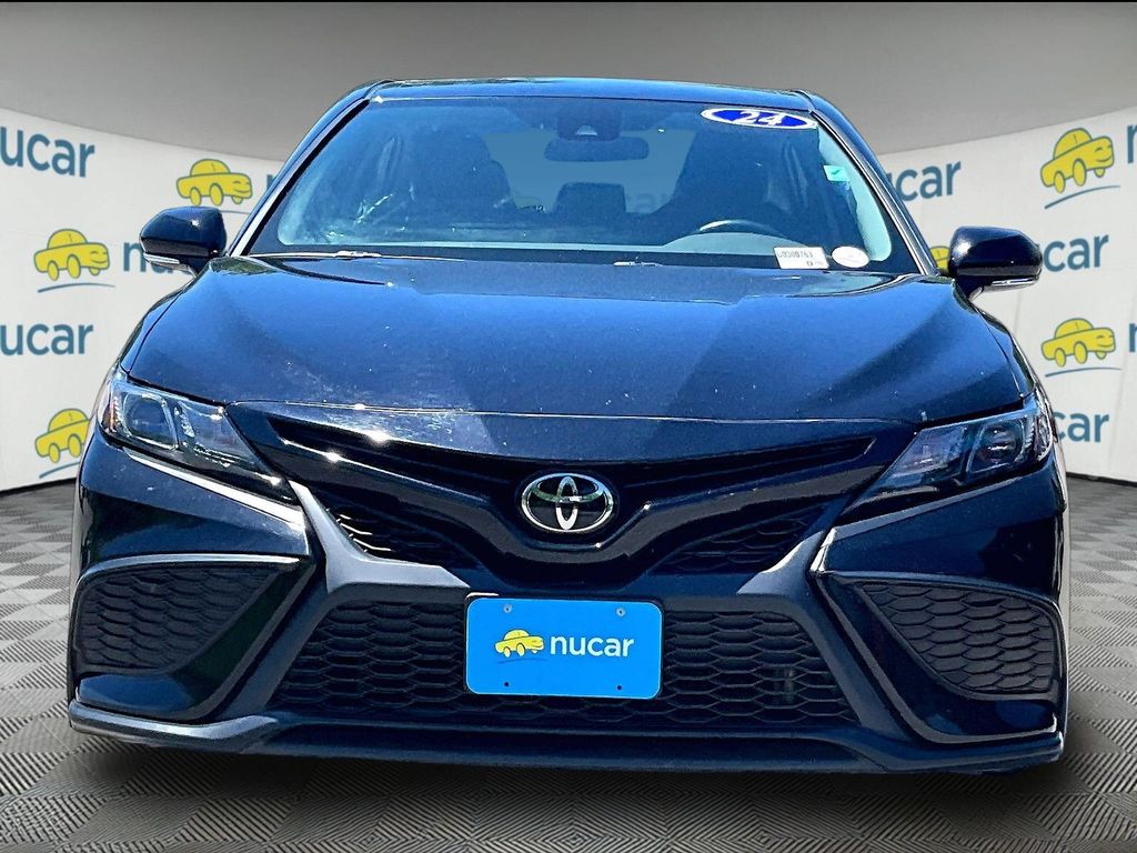 2024 Toyota Camry — photo 2