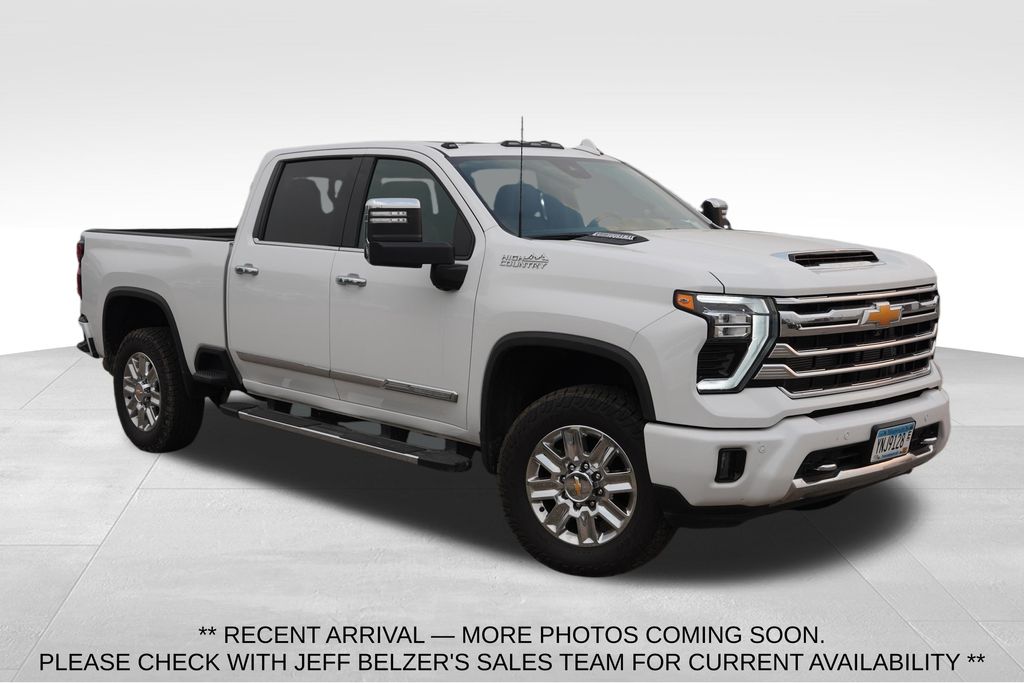 Summit White 2024 Chevrolet Silverado 3500HD Pickup Truck Four-Wheel Drive Automatic