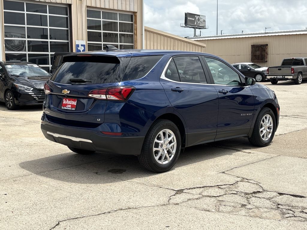 2022 Chevrolet Equinox LT Blue at AutoSavvy Houston Southwest