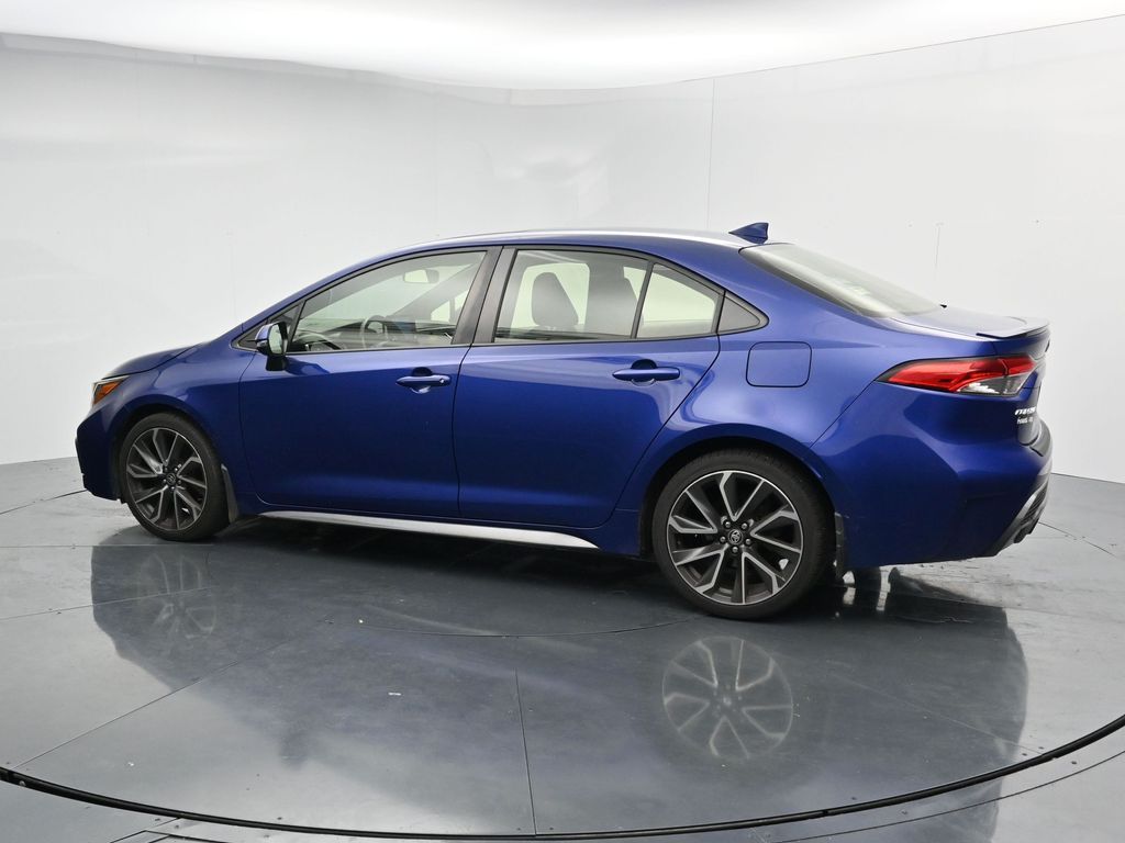 Used 2020 Blue Toyota SE image 5