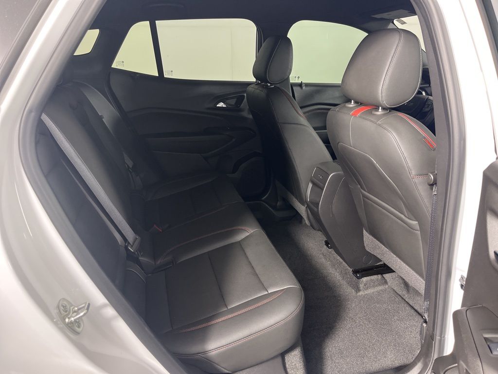 Thumbnail: 2025 Chevrolet Trax - 11