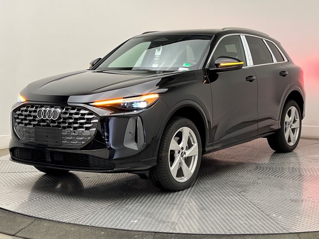 Thumbnail: 2025 Audi Q5 - 2