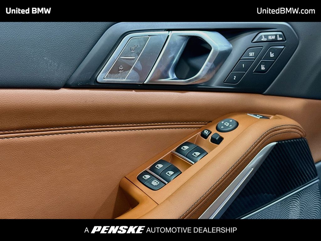 Thumbnail: 2027 BMW X7 - 10