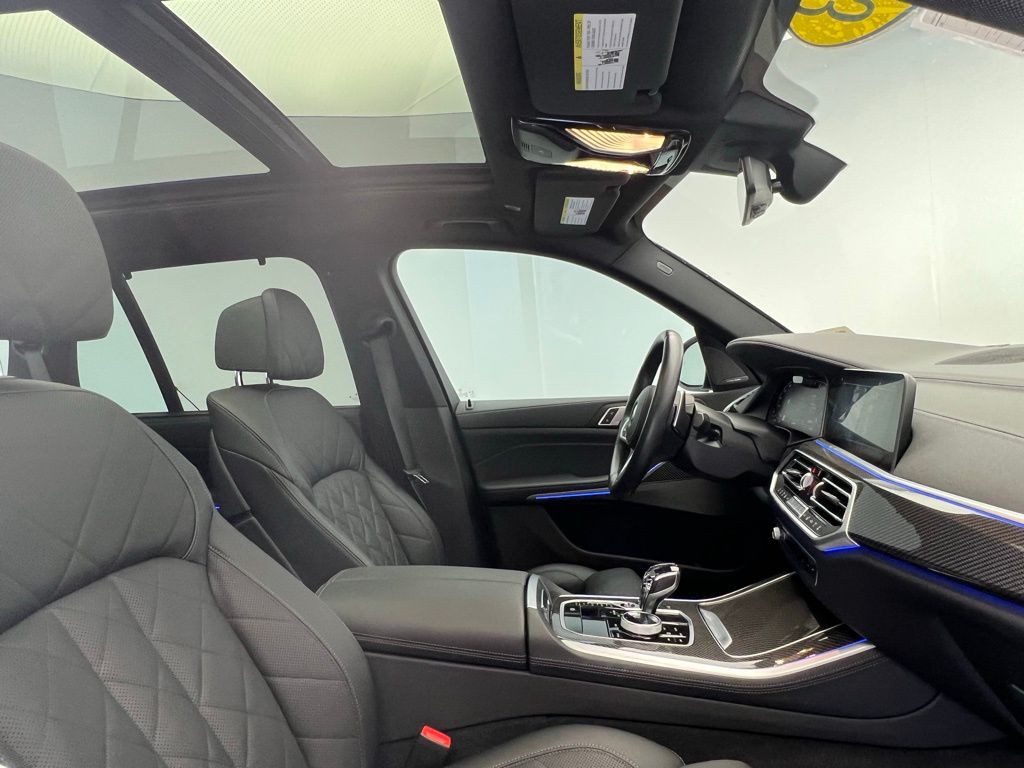 2023 BMW X5 M50i 7