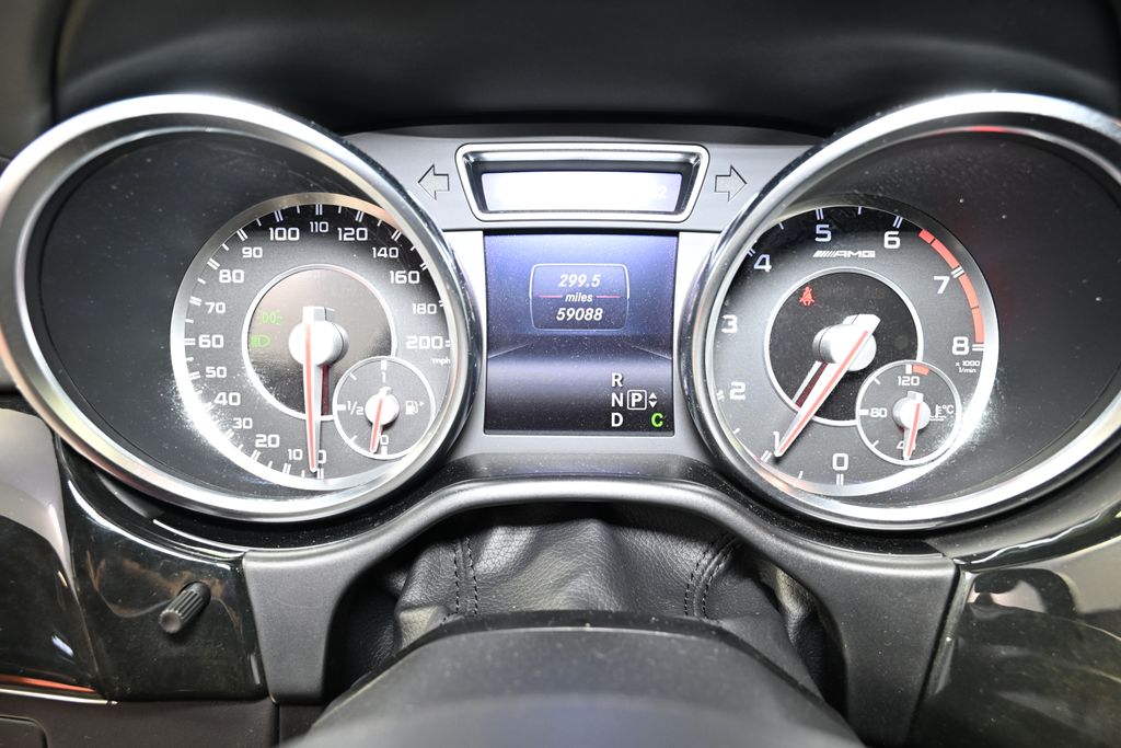 Thumbnail: 2015 Mercedes-Benz GL-Class - 28