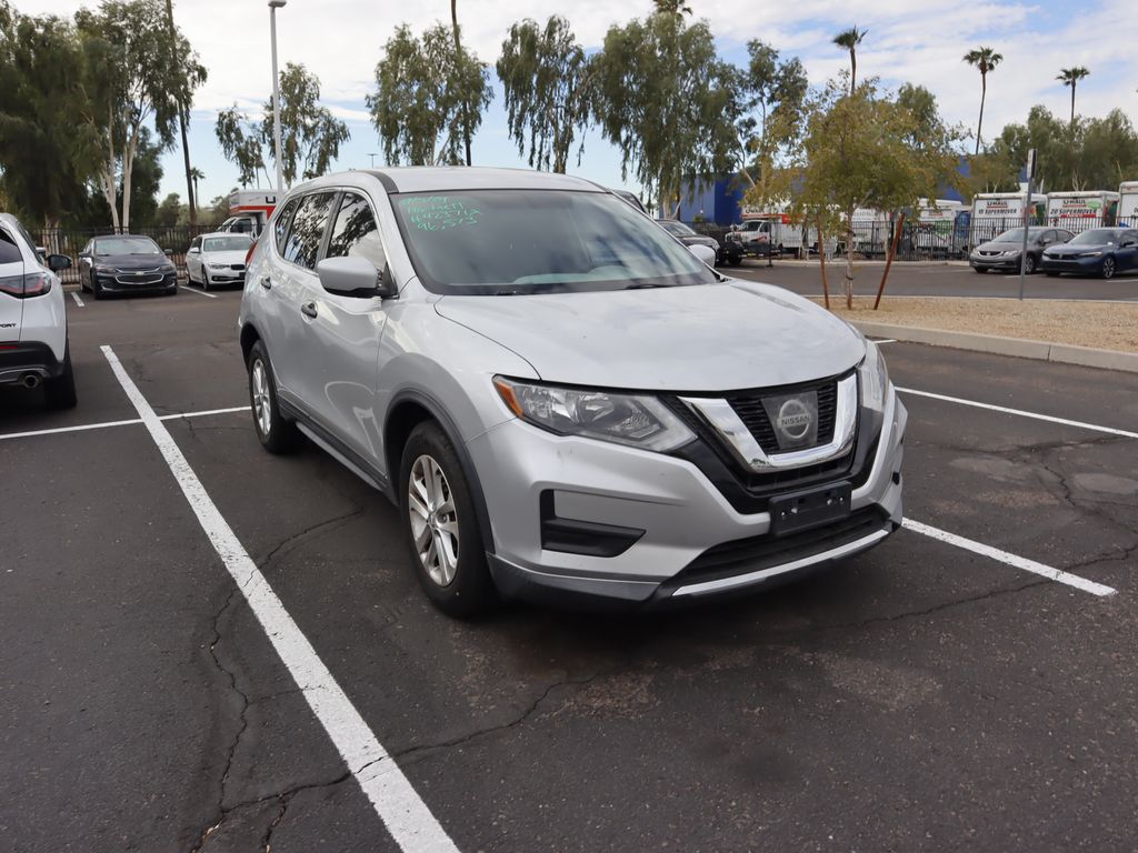 2017 Nissan Rogue S 3