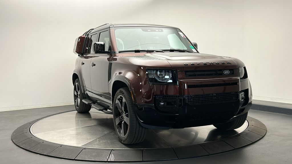 Thumbnail: 2025 Land Rover Defender - 7