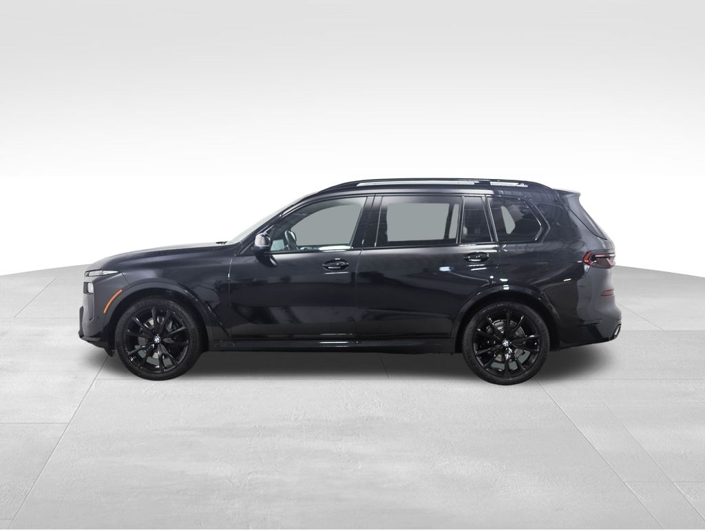 Thumbnail: 2024 BMW X7 - 2