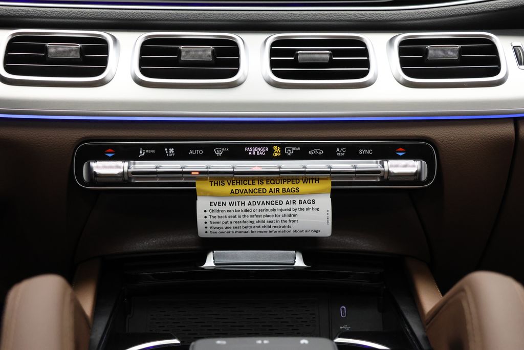 Thumbnail: 2026 Mercedes-Benz GLE - 27