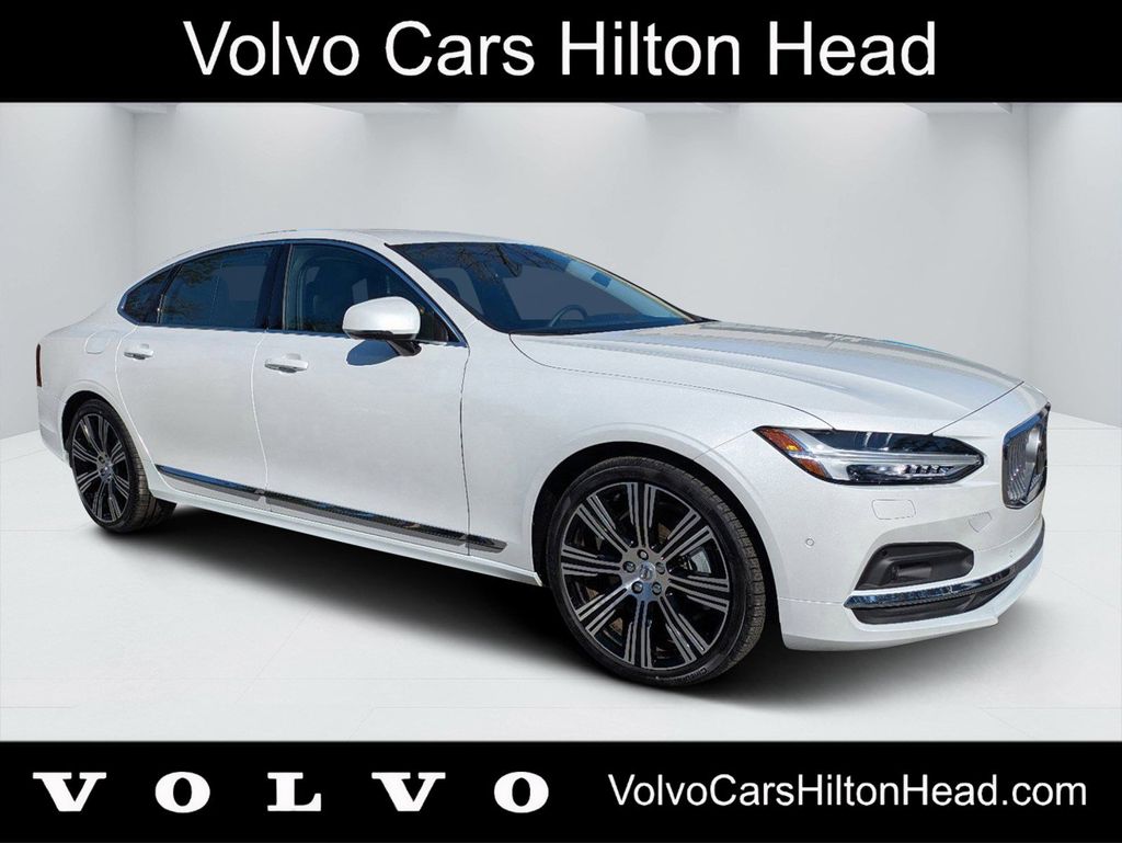 Crystal White Metallic 2024 Volvo S90 B6 Ultimate AWD Sedan All-Wheel Drive Automatic