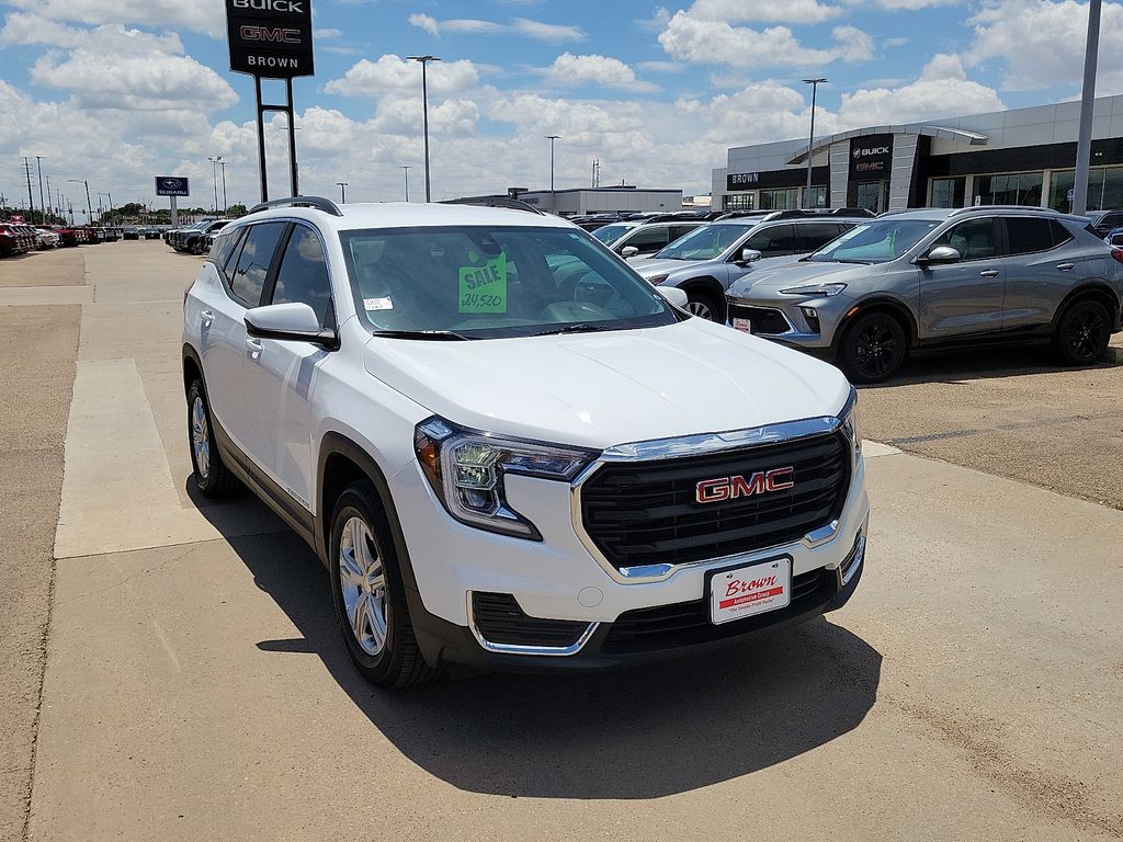 2024 GMC Terrain SLE White at Brown Honda