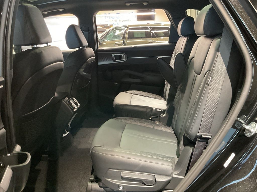 New 2026 Black Kia SX Prestige image 21