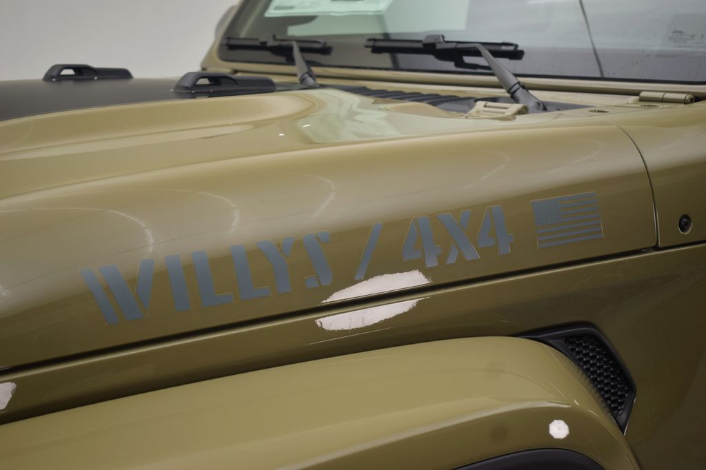 new 2026 Jeep Gladiator car, priced at $53,611