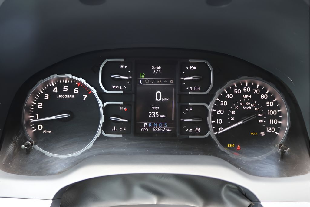 Used Car 2021 Toyota Tundra  Platinum For Sale Under $50,000 In Austin, Texas