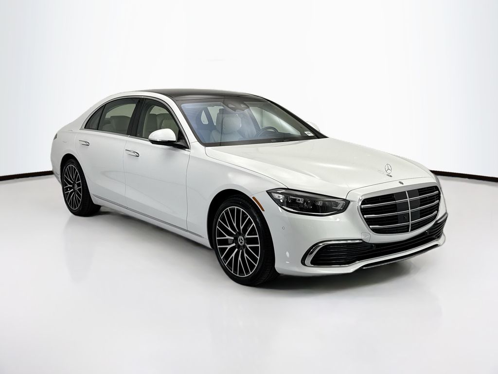 Thumbnail: 2026 Mercedes-Benz S-Class - 3