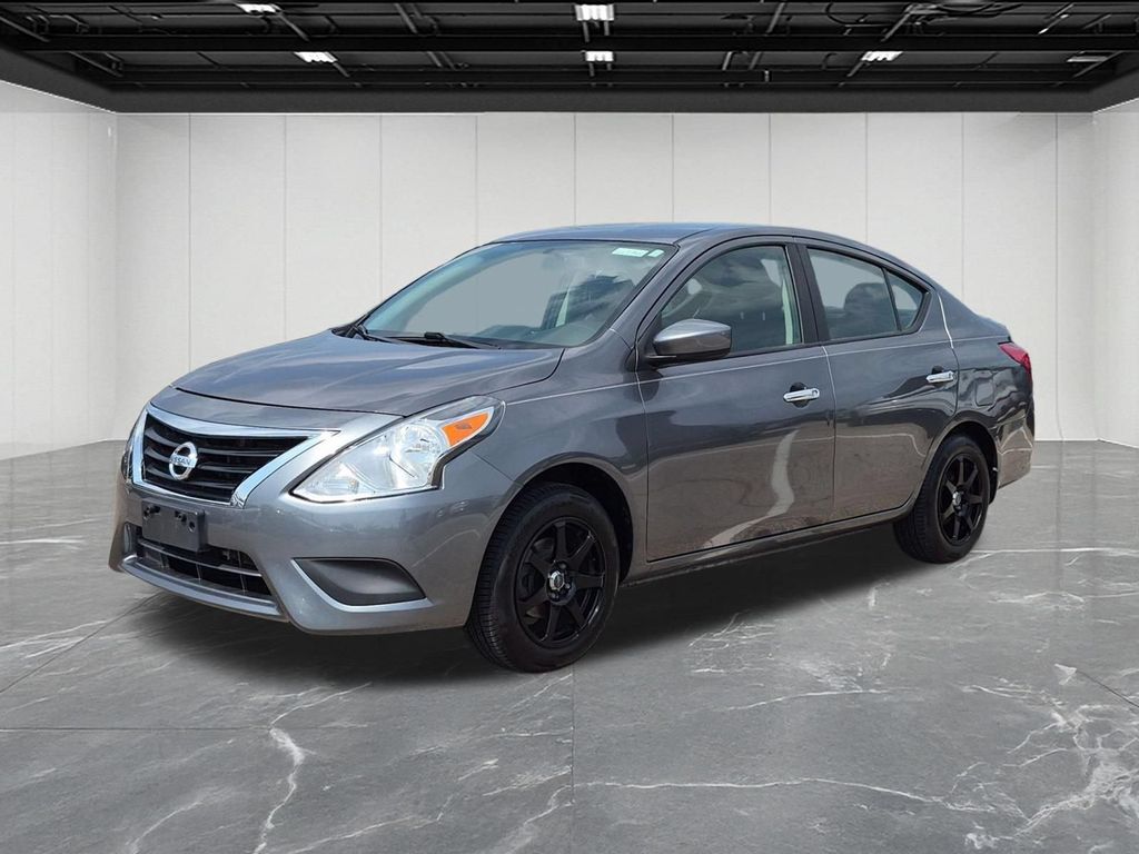 Gray (Gun Metallic) 2019 Nissan Versa Sedan Front-Wheel Drive Continuously Variable Transmission