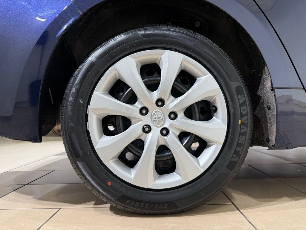 Thumbnail: 2024 Toyota Corolla - 9
