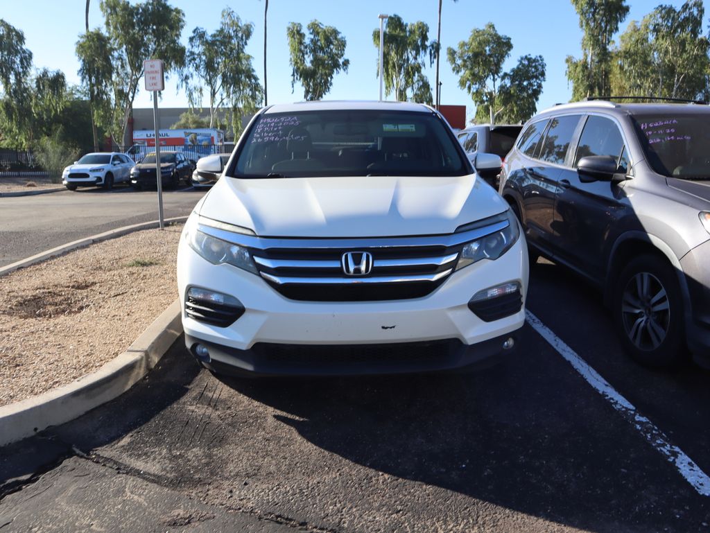 Thumbnail: 2018 Honda Pilot - 2